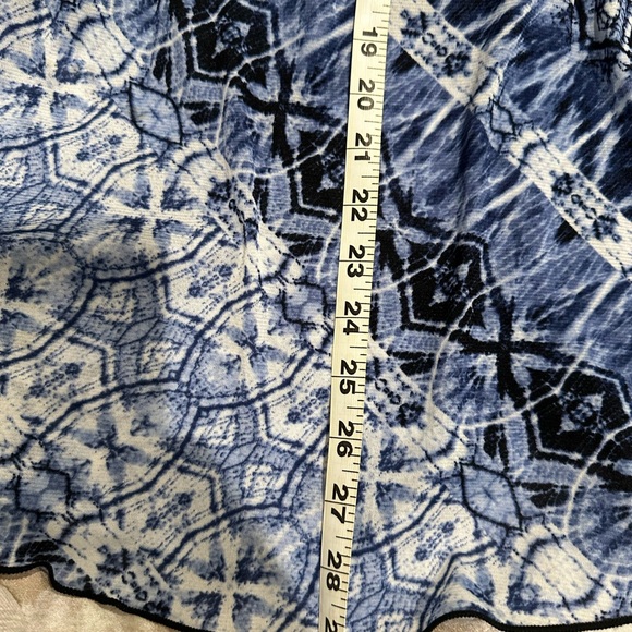 Style and co button down shirt python dye prints tunic - Picture 8 of 8